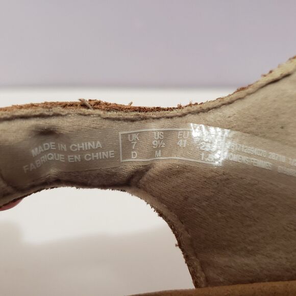 Clark's Tan Adjustable Comfy Sansals Women's Sz 9.5 - Picture 9 of 10